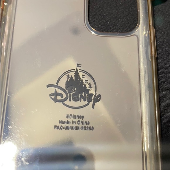 Disney World iPhone case for iPhone 11 - Picture 2 of 4